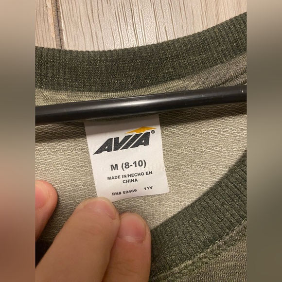 Medium Camo Avia Sweatshirt - Picture 2 of 4